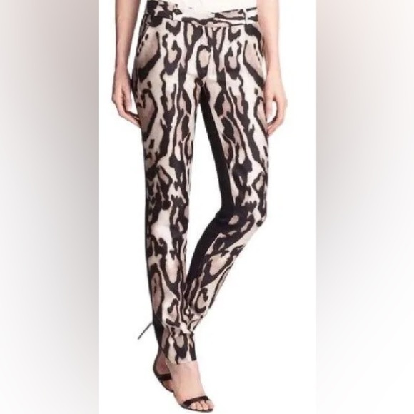 Diane Von Furstenberg Mary Mikado Wool Silk Pants Animal Print Size 6 - Picture 2 of 16